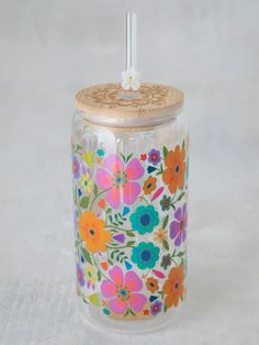 Glass Tumbler With Lid & Straw - Folk Flower-view 1 Cup Glass Design, Cute Glass Cups, Cute Glass Straws, Flower Beer Can Glass, Flower Glass Straws, Flower Men, Flower Glass Cup, Glass Jar With Wooden Lid, Glass With Bamboo Lid And Straw