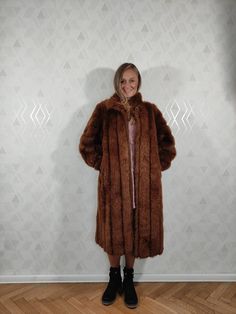 It is a beautiful brown faux fur from the 80's, the sleeves are puffed, and batcut. The coat is perfectly pleasant to the touch. Size M. Dimensions: chest: 55 cm waist: 53 cm sleeve from the armpit (bat cut): 45 cm length sleeve from the collar: 75 cm overall length: 116 cm Our model is 173 taall and wear L size. Big Fur Coat, Womens Jackets, The 80's, Fur Jacket, Vintage Leather, Winter Coat, Poland, Fur Coat, Length Sleeve