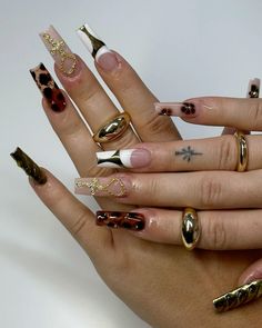 Ahs Style Nails, Gold Nails Black Women, 2000s Nail Art, Maximalist Nails, Western Nail Art, Edgy Nails, Glamour Nails, Exotic Nails, Nails Only