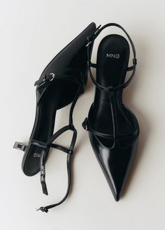 Kitten heel leather shoe - Woman | MANGO USA Office Shoes Women, Contemporary Wardrobe, Women Office, Office Shoes, Leather Shoes Woman, Kitten Heel, Work Shoes, The Office, Leather Shoes