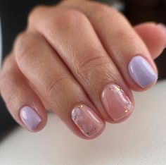 Delicate Short Nails, Lilac Nails With Design, Short Neutral Nail Designs, Bridgerton Nails Inspired, Gel X Short, Hard Gel Nails, Gel Toe Nails, Short Gel Nails, Subtle Nails