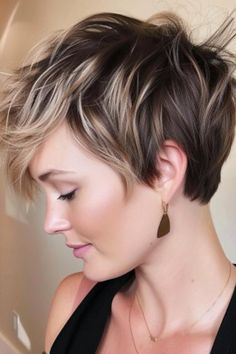 Haircuts For Growing Out Short Hair, Pixie Haircut Color Ideas Highlights, Short Layered Hair For Women, Shaggy Short Bob Hairstyles, Women’s Short Hair Styles, Pixie With Long Bangs Edgy, Long Shaggy Pixie Haircut, Thick Pixie Haircut, Short Shag Hairstyles Shaggy Pixie