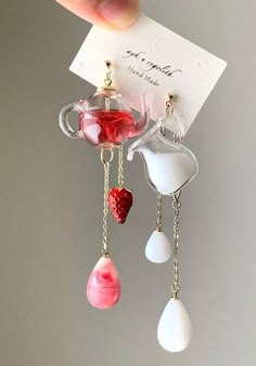 Strawberry Tea, Jewelry Lookbook, Stylish Jewelry, Jewelry Inspo, Ear Jewelry