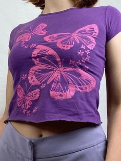 Short Sleeve Butterfly Crop Top - AnotherChill Summer Club Outfits, Crop Top Purple, Butterfly Crop Top, Vintage Summer Outfits, Cute Patterns, Summer Shorts Outfits, Vintage Preppy, Clothing Sites, Baby Tees