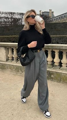 Outfit Elegantes, Smart Casual Women, Work Fits, Corporate Outfits, Grey Outfit, Looks Street Style, Outfit Trends, Business Outfit, 가을 패션