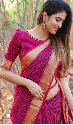 Maheshwari Saree Blouse Designs, Checked Saree Blouse Design, Checks Blouse Designs For Saree, Blouse Designs Cotton Saree, Checks Saree Blouse Designs, Different Neck Designs, Saree Blouse Styles, Blouse Designs High Neck, Cotton Saree Blouse Designs