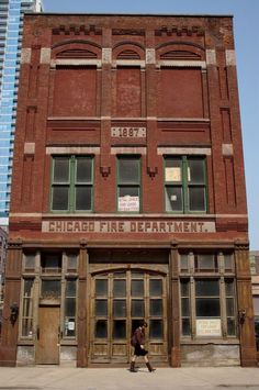 an old fire department building in the city