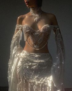 Ethereal Dress Goddesses, Sirens Fashion, Goddess Outfit, Goddess Aesthetic, Pearl Top, Ethereal Dress, Ethereal Aesthetic, Mermaid Aesthetic, Dress Aesthetic