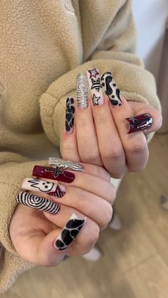 Crazy Nail Designs Unique, Nerdy Nails, Nails For Halloween, Horror Nails, Anime Nails, Spring Nail Designs, Goth Nails, Grunge Nails