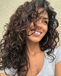 Hair Highlight, Layered Curly Hair, Side Swept Hairstyles, Try On Hairstyles, Haircut Styles, Curly Lace Front Wigs, Trendy Hair