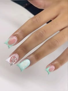 Summer Duck Nails Design, Shirt Nail Design Ideas, Colorful Duck Nails, Summer Duck Nails, Cute Shorties Acrylic Nails, Shortie Nail Ideas, Short Duck Nails Design, B2s Nails, Duck Tip Acrylic Nails