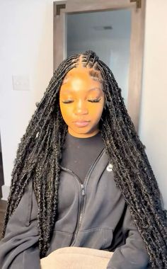 Distressed Locs Hairstyles, Medium Soft Locs, Distress Locs, Distressed Locs, Soft Locs, Butterfly Locs, Short Locs Hairstyles, Faux Locs Hairstyles