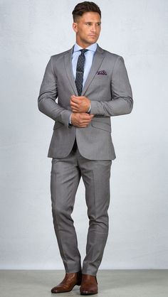 Men Grey Suit, Suit Summer Wedding, Suit Beach Wedding, Beach Wedding Suit, Summer Wedding Suit, Wedding Suit Groom, Mens Tailored Suits, Beach Wedding Suits, Suit Prom