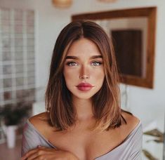 Dunner Wordend Haar, Hairstyles Aesthetic, Bake Cakes, Brown Hair Looks, Find Hairstyles, Long Bob Haircuts, Diy Cat, Red Prom, Cute Hairstyles For Short Hair