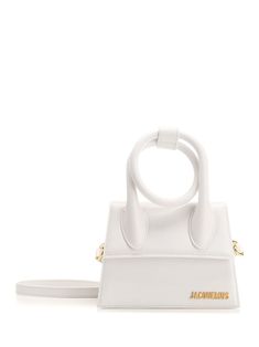 White leather "Le Ciquito" handbag by Jacquemus, with extendable rolled handle, magnetic flap closure, long removable shoulder strap, internal pocket, gold-tone metal finishes and logo, lined. Luxury White Bag As Fashion Accessory, Off White Jacquemus La Moyen, Luxury Miu Miu Shoulder Bag With Detachable Handle, Luxury Designer White Shoulder Bag, Luxury Leather White Bags, White Luxury Light Luxury Bags, Luxury Versatile White Bags, Fake Jacquemus Bag, Le Bambino Jacquemus White