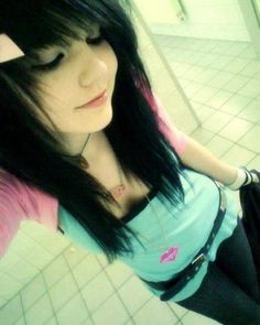 Scene Kid Hair, Scene Emo Aesthetic, Emo Scene Girls, Scene Goth, Emo Scene Hair, Aesthetic 2000s, Scene Outfits, Emo Hair