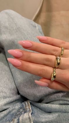 Daisy Acrylic Nails, Basic Nails, Cute Gel Nails, Soft Nails, Coffin Nails Long, Pink Acrylic Nails, Oval Nails