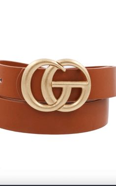 A simple twist on a classic Gucci style belt for women. Same look and feel, but without the hefty price tag. They feature a gorgeous faux leather strap and a fashion buckle! Model Info: Models are 5'7", Size 2 Sizing: 24-32 Belt Length Measures: 43" Belt Width Measures: 1" Gg Belt, Gucci Style, Gold Belt, Belt Length, Belt For Women, Gucci Fashion, Fashion Belts, Brown Leopard, Matte Gold