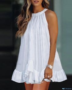 OrcaJump - Sleeveless Swing Dress with Halter Neckline and Ruffles Trim Women Halter, Sleeves Clothing, Weave Style, Mini Dress Casual, Trend Fashion, Neck Ruffle, Summer Dresses For Women, Pleated Dress, Ruffle Dress