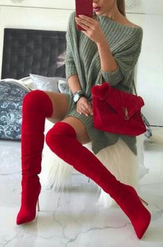 Red boots Red Thigh High Boots, Heels Boots Outfit, Red Suede Boots, Casual Chique Stijl, Knee Boots Outfit, Style Désinvolte Chic, Suede Leather Boots, Red Boots, Fashion Heels