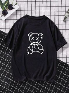 Mens Black T Shirt, Oversized Shirt Outfit, T Shirt Logo Design, Cute Nike Outfits, Shirt Logo Design, Wholesale T Shirts, Stylish Hoodies, Wholesale Shirts