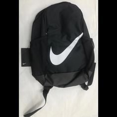 Nike Brasilia Backpack (Gs) New With Tag Nike Capacity 1099 Cu In Bin#50 Nike Black Backpack For Back To School, Nike Black Backpack For School, Nike Black Standard Backpack, Nike Backpack For Daily Use Back To School, Nike Casual Black Backpack, Casual Black Nike Backpack, Black Casual Nike Backpack, Nike Black Backpack For Daily Use, Nike Student Backpack