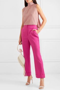 Luxury Fashion Outfits, Fashion Outfits Ideas, Sandakan, Helen Frankenthaler, Night Fashion, Look Rose, Look Formal, Romantic Date, Valentine's Day Outfit