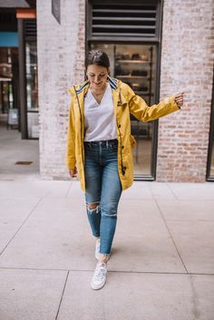 Best Raincoats  for Fall | Yellow Raincoat | Affordable Raincoats Coat Outfit Spring, Rain Coat Outfit, Fall Yellow, Rain Mac