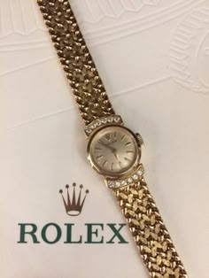 Diy Gold Jewelry, Gold Jewelry Prom, Rolex Vintage, Jewelry Prom, Pretty Watches, Art Deco Watch, Rolex Watches Women, Trendy Watches, Cute Watches