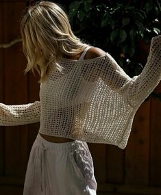 Crochet Long Sleeve Tops, Knit Sweater Outfit, Crochet Top Outfit, Diy Vetement, Estilo Hippie, Fashionable Clothes, Loose Knit Sweaters, Inspiration Ideas