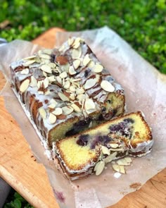 Blueberry Almond Cake, Almond Loaf Cake, Almond Loaf, Cake Almond, Loaf Cakes, Fruit Cakes