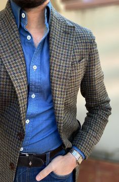 Sport Coat Outfit, Food For Eyes, Denim Shirt Outfit, Gentlemen Style, Older Mens Fashion, Shirts Outfit, Tweed Jackets, Custom Leather Jackets, Men Blazer