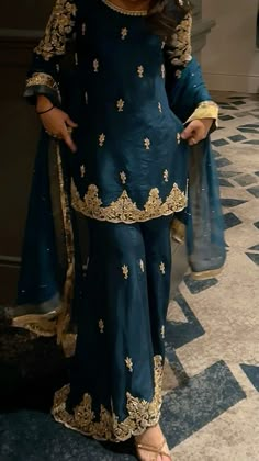 #desigirloutfit #desigirlinspo #shaadiinspo #eidinspo #pakistani #desigirl #blue Hindi Fashion, Haldi Outfits, Desi Outfits, Mehendi Outfits, Pakistani Formal Dresses, Collagen Drink, Pakistani Fashion Casual