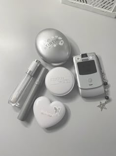 kbeauty aesthetic products gray inspo flip phone Althea Core, Chanel Jennie Kim, Karina Core, Kpop Wishlist, Reels Cover, Chanel Jennie, List Aesthetic, Aesthetic Products, Shoujo Girl