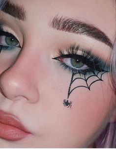 Conjuring Spells, Halloween Spider Makeup, Spiderman Makeup, Spider Makeup, Three Pines, Pretty Witch, Face Stamp