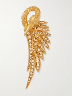 Sonia Petroff's jewelry is inspired by the founder's original handmade, mid-century designs. Cast from gold-plated metal, this brooch is shaped to resemble a swan and set with scores of tonal Swarovski crystals that sparkle from every angle. Pin it to the lapel of your blazer. Chic Gold Brooch For Evening, Chic Evening Jewelry Brooch, Chic Evening Brooch Jewelry, Luxury Gold-tone Brooch Jewelry, Luxury Gold-tone Jewelry Brooch, Jewelry Pins, Crystal Brooch, Watch Gifts, Beauty Sets