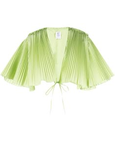 Rosie Assoulin Pleated Cropped Blouse - Farfetch Pleated Fabric Top, Pleated Clothes, Plisse Blouse, Pleated Top Blouses, Types Of Pleats, Plisse Top, Pleated Crop Top, Pleated Fashion, Pleated Jacket