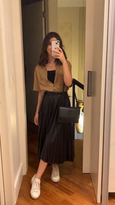 Outfit Styles, Casual College Outfits, Modest Fashion Outfits, Mode Inspo, Casual Style Outfits