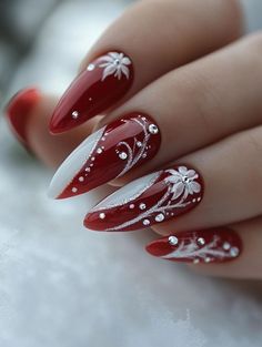 Cute Christmas Nails Design, Red Nail For Christmas, Fancy Christmas Nails Acrylic, Christmas Gel Nail Art Designs, Red With Snowflake Nails, Red Nail Christmas Designs, Red Christmas Nails Designs, Yule Nail Art, Red Winter Nail Designs