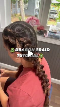 The Braid Co. on Instagram: "🐉 DRAGON BRAID TUTORIAL  DM me some pics of things you’d like tutorials on !   #dragonbraids #pullthroughbraid #braiding #tutorial #braidschool" Messy Pull Through Braid, Bubble Braid Soccer Hair, Hair For Soccer Pictures, Pink Out Day Hairstyles, Crown Braid With Bun, Wide Braid Hairstyles, Athletic Hairstyles Bubble Braid, How Do You Do A Dragon Braid, How To Do A Dutch Fishtail Braid