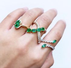 Power Rings, Jewellery Design Sketches, Bridal Jewellery Design, Jewerly Designs, Power Ring, Jewellery Ideas, Diamond Jewellery, Color Ring, Dream Jewelry