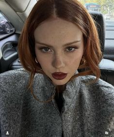 Fall Makeup Fair Skin, Glam Makeup Redhead, Makeup For Ginger Hair Brown Eyes, Ginger Spice Makeup, Red Hair Brown Eyes Makeup, Redhead Eye Makeup, Fall Makeup 2024, Fall Makeup Aesthetic, Copper Hair Makeup