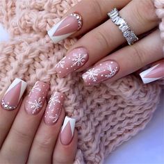 Unghie Sfumate, Short Fake Nails, Her Nails, Snowflake Nails, White Nail, Diamond Nails, Stick On Nails, Xmas Nails, Nailed It