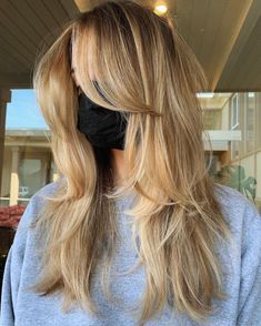 Long 90s Layers, Hairstyle Layers Long, 2023 Layered Hairstyles, Mermaid Layers Hair, Long Cut Hairstyles, Dirty Blonde Hair With Curtain Bangs, Meghan Fahy Hair, Curtain Bang Layered Hair, Long Layers With Curtain Bangs Straight