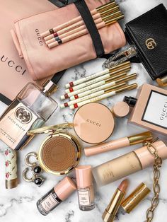 Basic Makeup Items, Gucci Makeup, Gucci Beauty, Makeup Samples, Mode Turban, Elf Cosmetics, Top Makeup Products