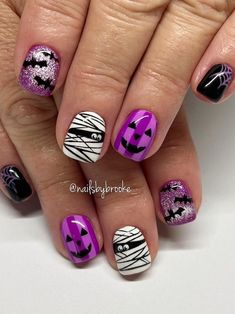 Spooky Halloween Gel Nails Short, Cute Halloween Nail Designs 2023, Halloween Gel Manicure Ideas, Fun Halloween Nails Acrylic, Kid Halloween Nails, Holloween Nails Designs, Kids Halloween Nails, Halloween Nails 2023