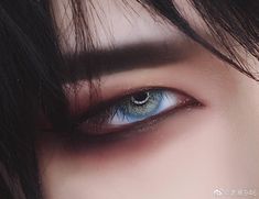 Cosplay Makeup Tutorial, Detail Couture, Vampire Bride, Anime Eye Makeup, Anime Makeup, Interesting Images, Being Creative, Male Makeup, Aesthetic Eyes