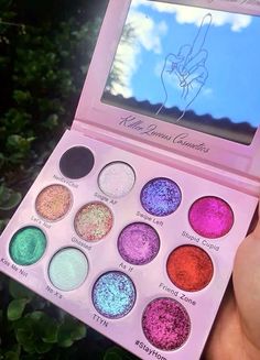 Eyeshadow Palette Aesthetic, Palette Aesthetic, Funky Makeup, Birthday Makeup, Valentines Makeup