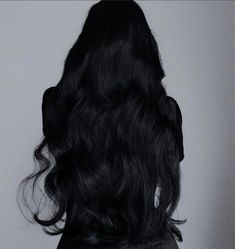 Black Haired Women Aesthetic, Pitch Black Hair Aesthetic, Long Black Wavy Hair Aesthetic, Wavy Black Hair Aesthetic, Long Black Hair Aesthetic Faceless, Black Wavy Hair Aesthetic, Black Long Hair Aesthetic, Long Dark Hair Aesthetic, Black Haired Women