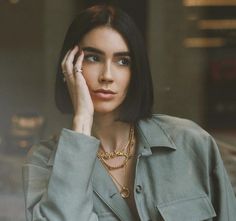 Brittany Xavier Outfits, Brittany Xavier Hair, Claire Danes Short Hair, Dua Lipa Bob Haircut, Dua Lipa Short Hair, Dua Lipa Hair, Bob Haircut With Layers, Bob Hairstyles Medium, Brittany Xavier